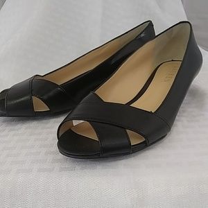 Lauren Ralph Lauren Womens Size 6 Black Shoe